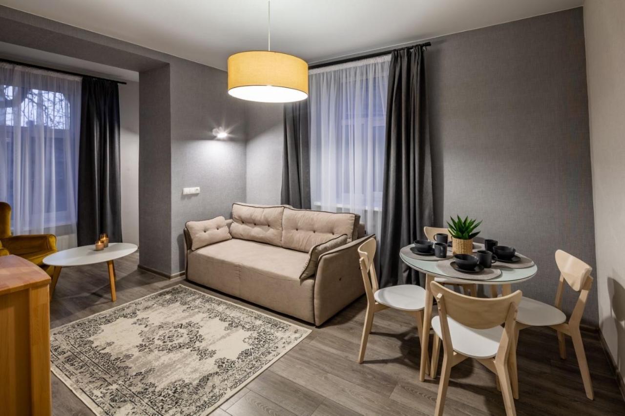 Квартира В Центрі Lviv Luaran gambar